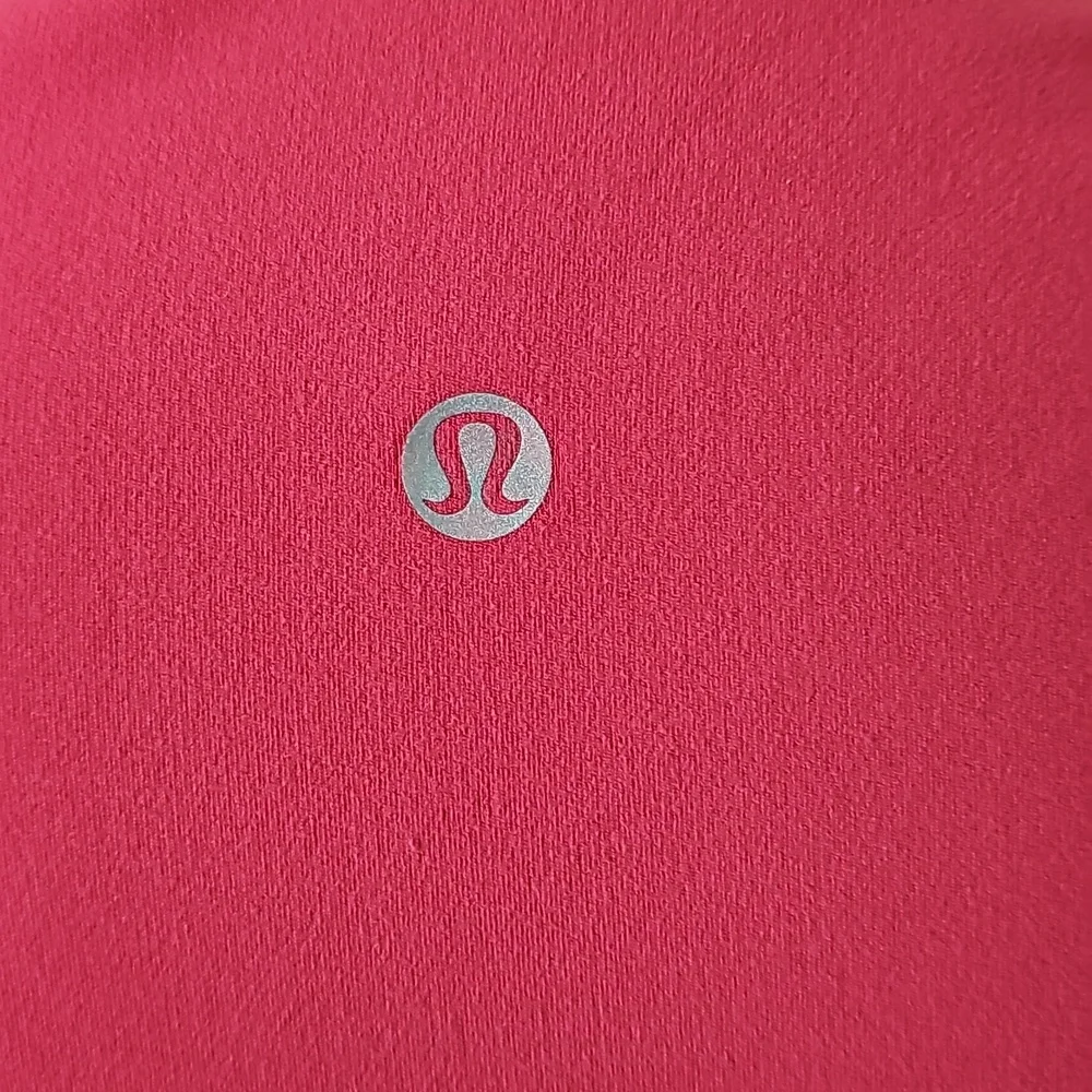 350. Lululemon The Ease Jacket - Picture 7 of 12